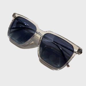 LOUIS VUITTON | rise square sunglasses